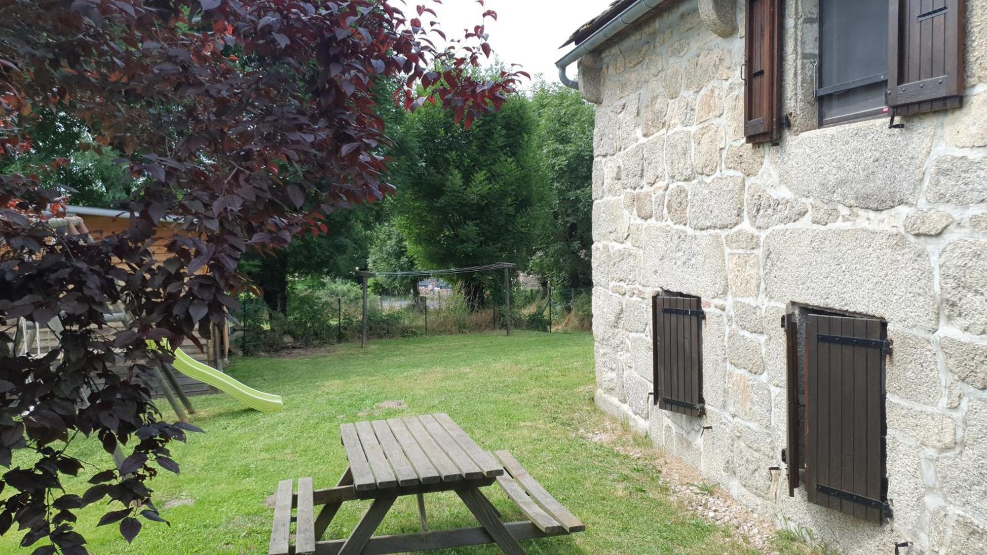 Hébergement de vacances Jolie Maison Cosy La Roche (Lozere)